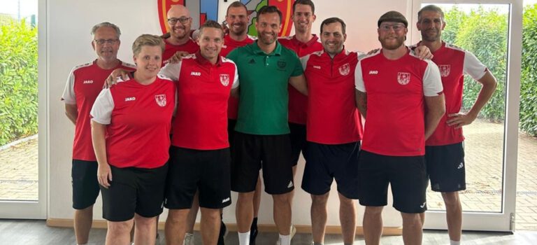 Fußballtrainer geben Vollgas