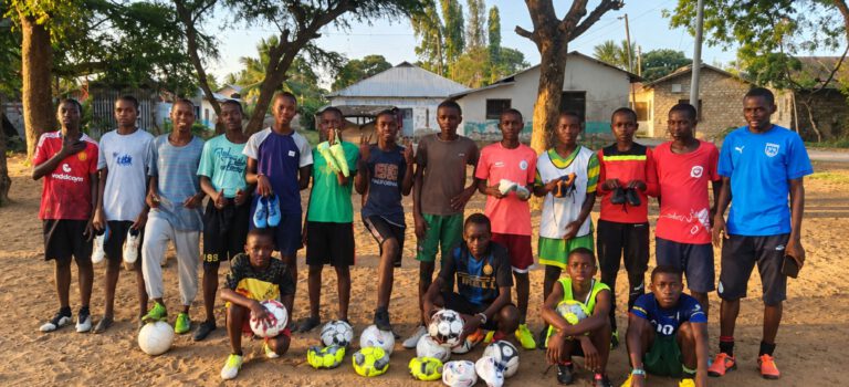 Fußball verbindet: SV Kripp unterstützt Fußballakademie in Kenia