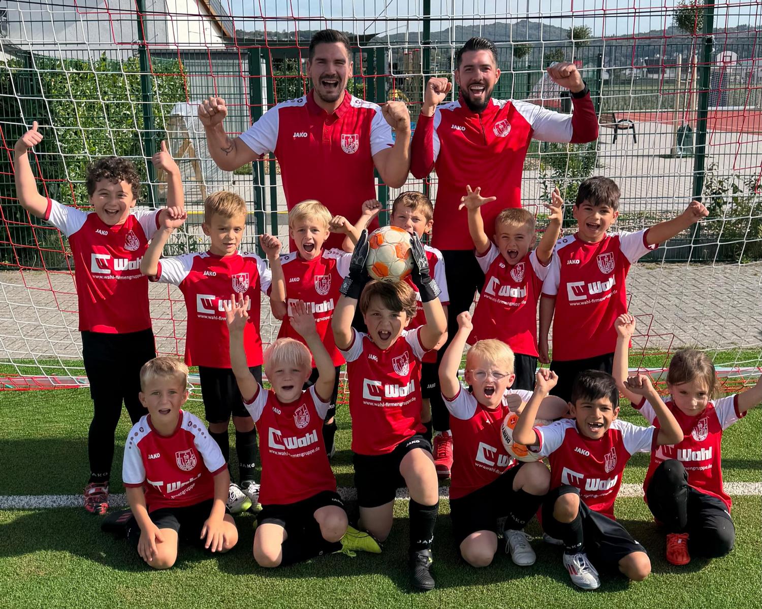 F-Junioren mit viel Freude am Ball